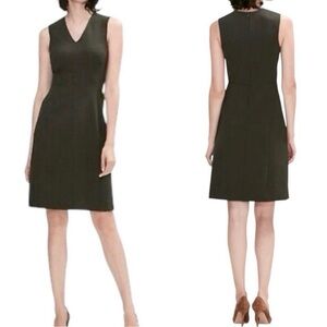 MM Lafleur Classic Dark Green Stretchy Shift Dress